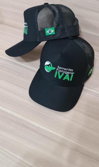 Boné Americano brim leve silk alto relevo